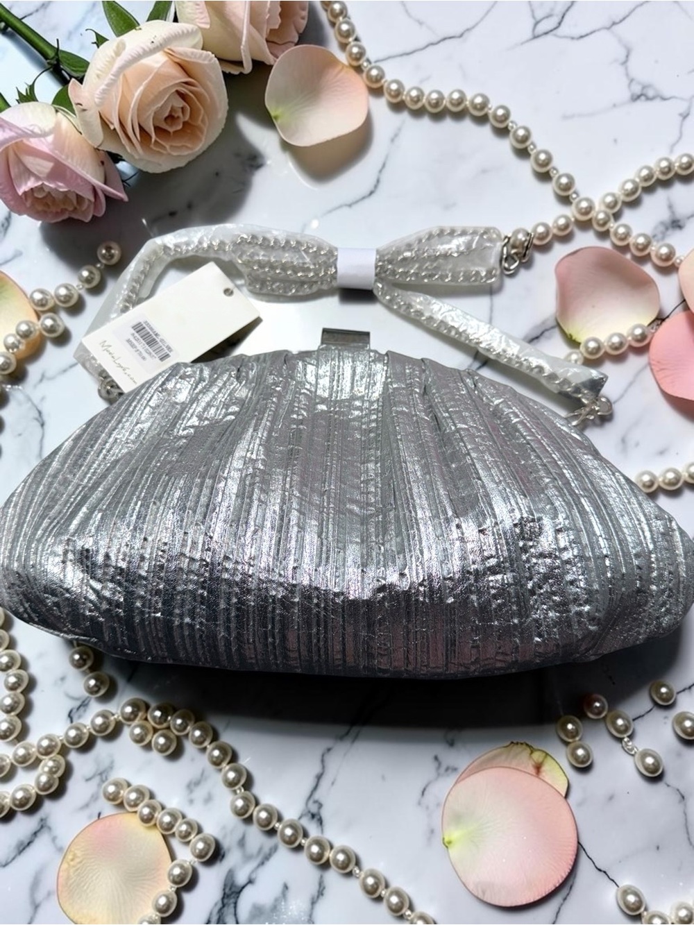 Moda Luxe l Rare l Silver Clutch, Purse, Bag l Removable Chain Strap l NWT - Picture 14 of 14